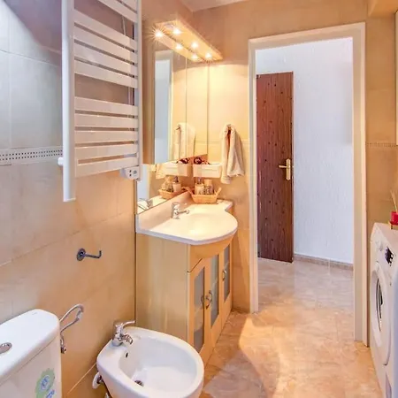 Precioso Apartamento En Segunda Linea De Mar Apartamento