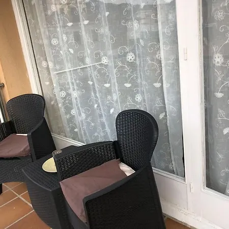 Precioso Apartamento En Segunda Linea De Mar